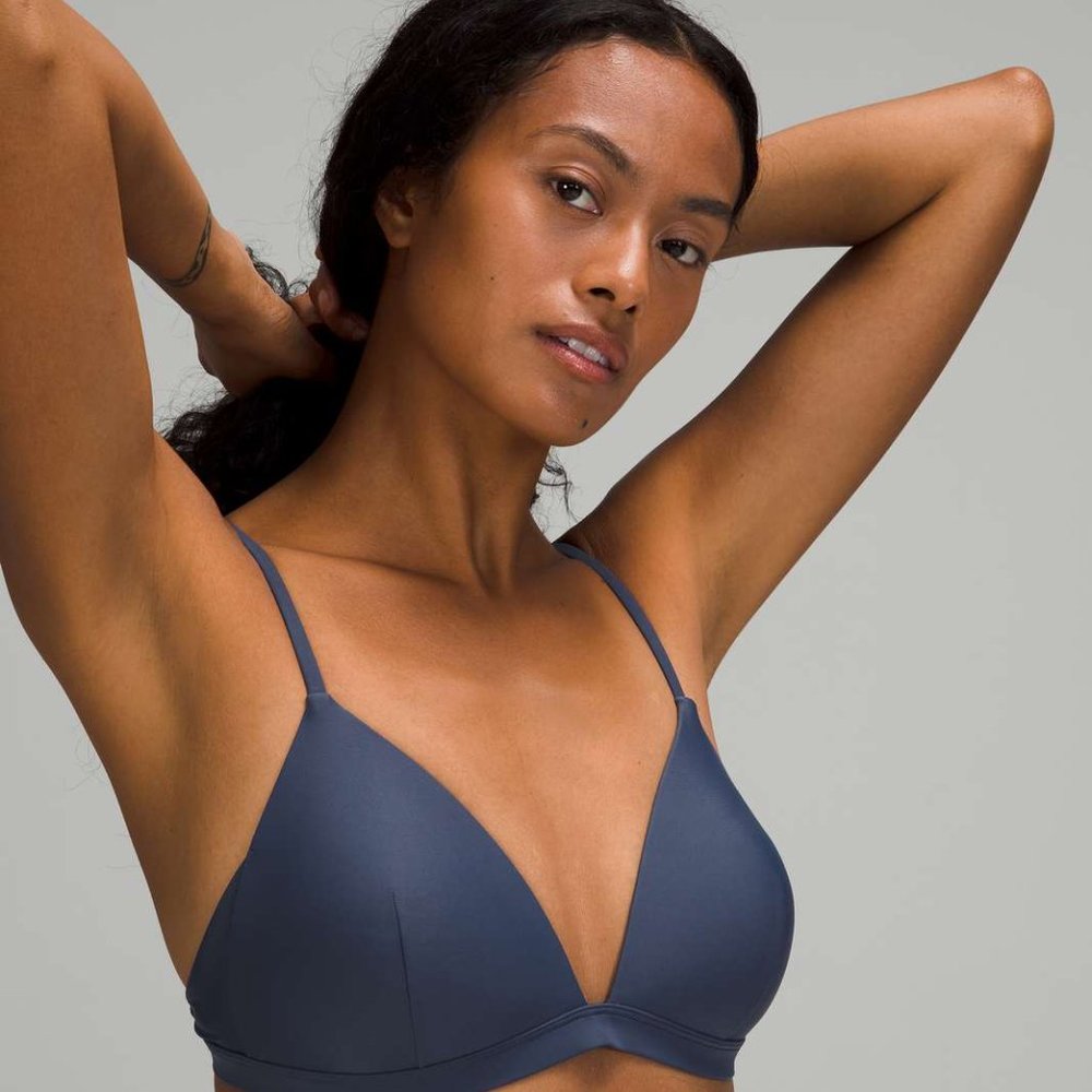 NWT - Lululemon Waterside Swim Top D Straight Strap